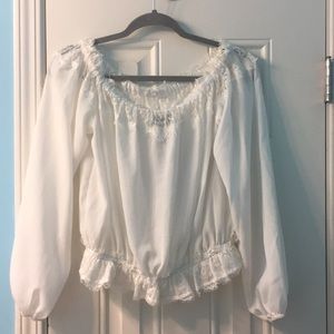 NWT white off the shoulder top✨